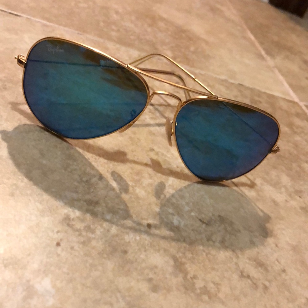 ⭐️ Ray Ban Sunglasses ⭐️